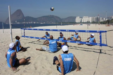 Volei Sentado de Praia