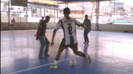 Futebol integra coletivos atendidos pelo Projovem