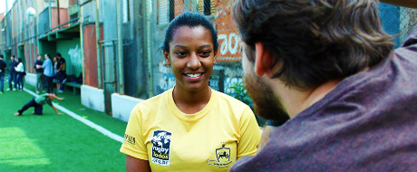 Jogadora de rugby pretende abrir seu próprio negócio