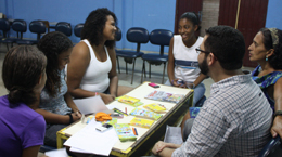 Pontes para o Futuro leva Oficina de Educomunicação para a Escola Municipal São Tomás de Aquino, no Leme