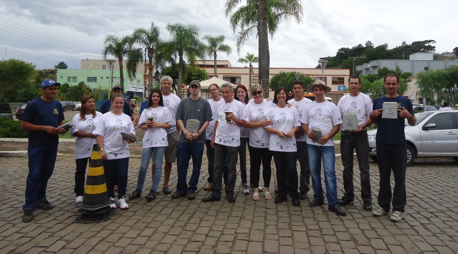 Núcleo de Sustentabilidade Barra Grande do ECOA realiza Pedágio Sustentável