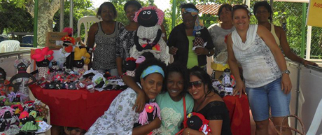 Tradição e cultura: Batizado de Bonecas Negras