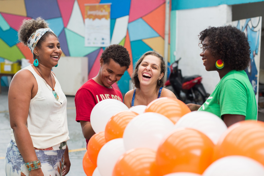 Jovens Urbanos realiza formatura e celebra resultados
