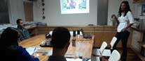 Iniciativa Jovem avalia planos de negócios de seus participantes