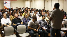 Programa Shell Iniciativa Jovem 2012 surpreende participantes em aula inaugural
