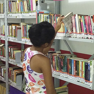 ‘A leitura na periferia acontece muito mais quando tem uma biblioteca’