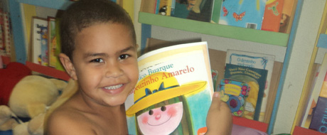 Orientador Familiar apoia campanha de doação de livros da Fundação Itaú Social